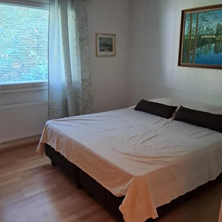 Aalto A - A Whole House With 5 Bedrooms And A Woodburning Sauna Appartement Oulu