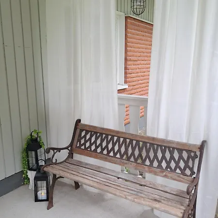 Aalto A - A Whole House With 5 Bedrooms And A Woodburning Sauna Oulu